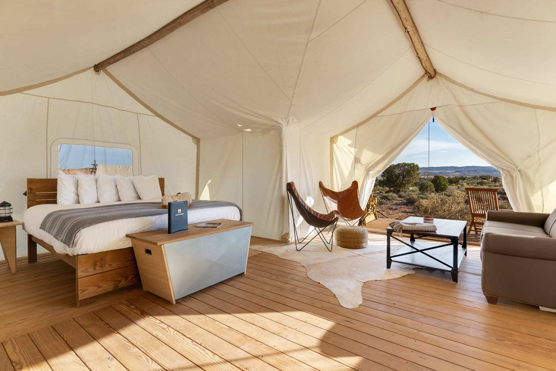 Under Canvas safari glamping tent experience