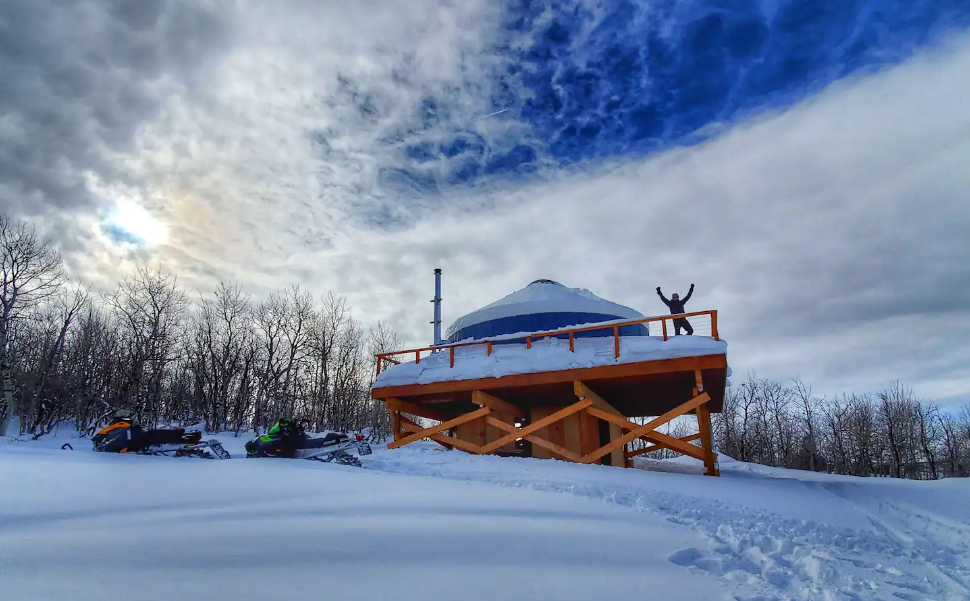hyrum utah ski in ski out airbnb monte cristo yurt