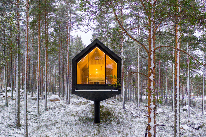 Niliaitta cabin resort Finland stilted cabin exterior