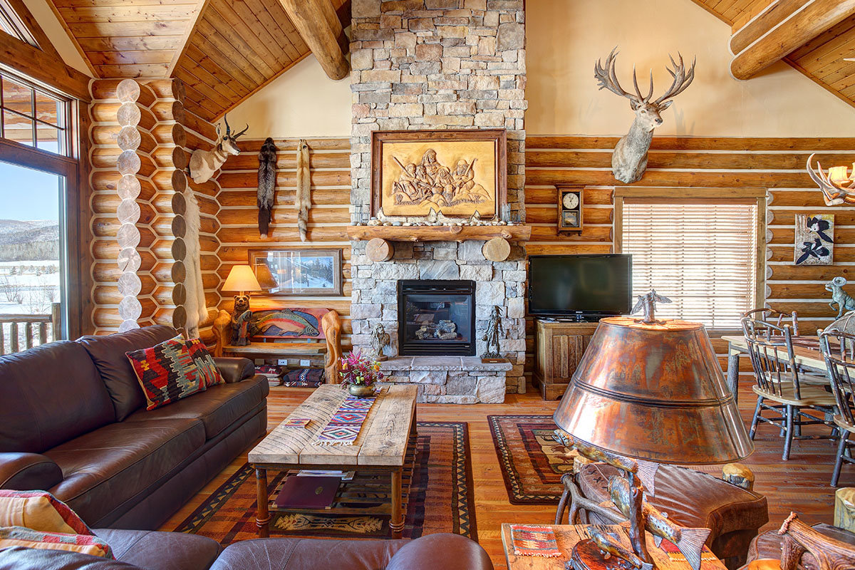 rustic log cabin interior furniture and decor